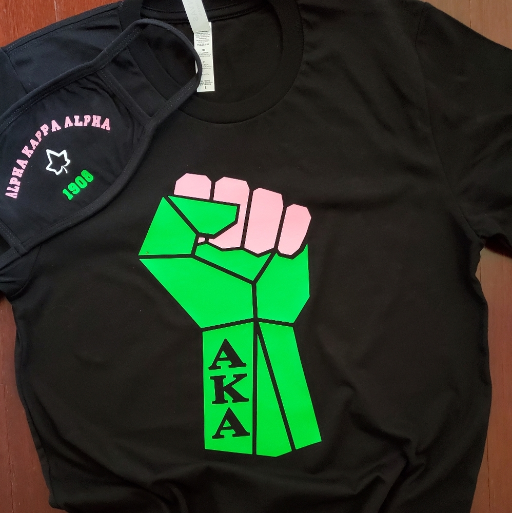 Alpha Kappa Alpha Tee with Matching Mask